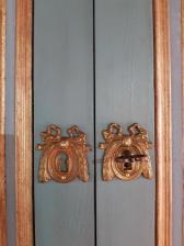 Les cache-serrures de style Louis XVI
