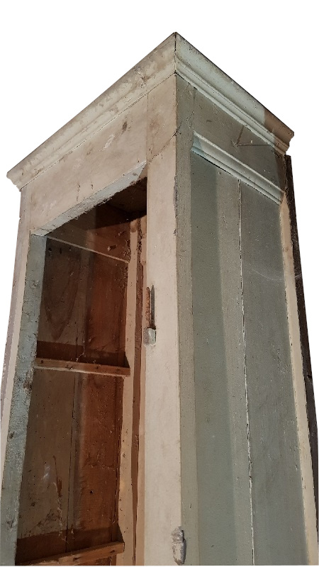 Petit meuble chateau1