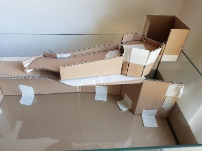 L'esquisse en carton selon mon imagination